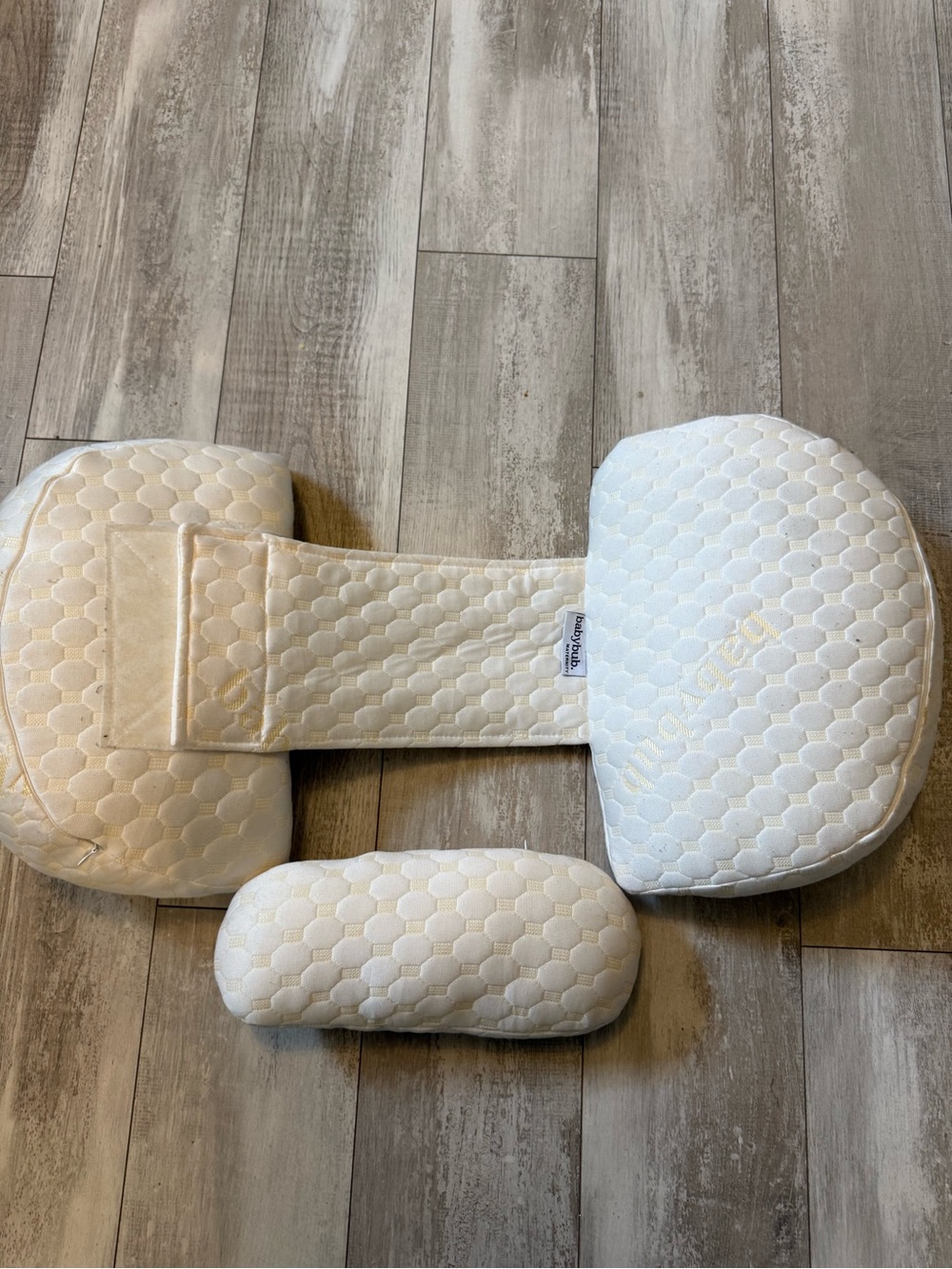 Baby Bub Maternity Pillow | EUC